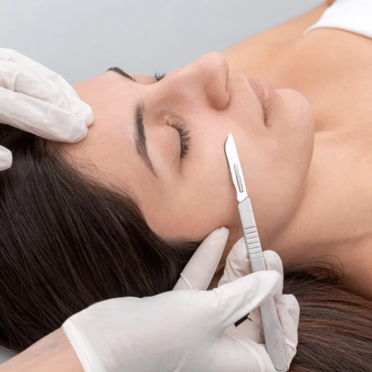 Dermaplaning / Dermablading (30 Mins | 1 Session)