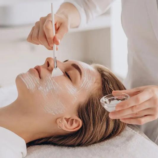 Superficial Glycolic Peel (30 Mins | 1 Session)