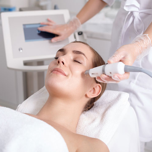 Laser Pigmentation - Face, Neck and Decolletage (45 Mins | 1 Session)